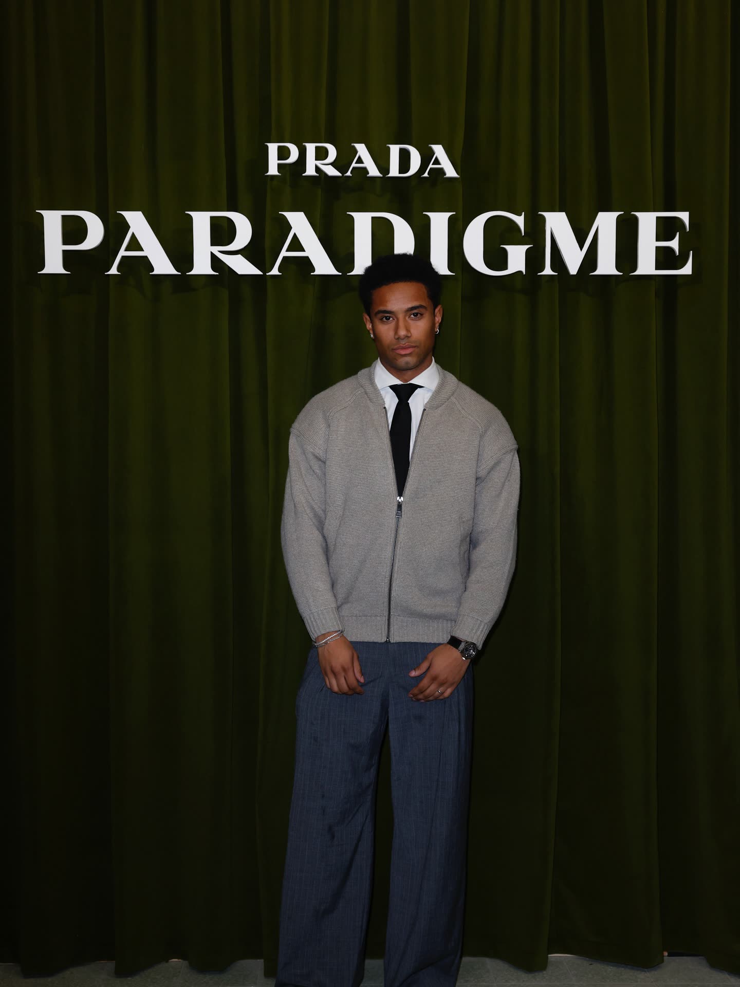 @naswyn before the green Prada Paradigme curtain